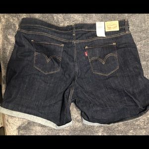 Levi’s plus size shorts